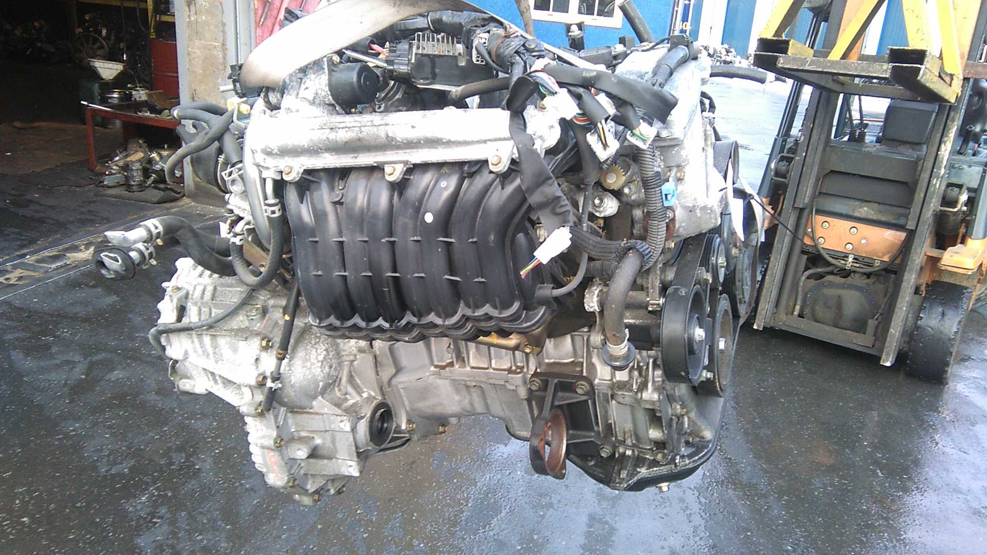 Предохранители и реле toyota avensis (t25 / t250; 2003-2009)