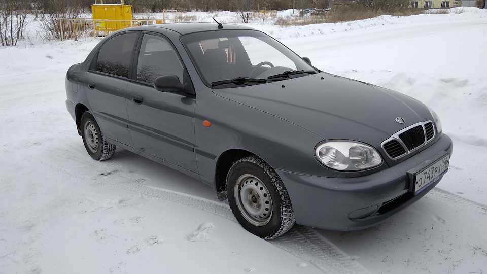 Блок предохранителей и реле toyota corolla 120 fielder runx allex