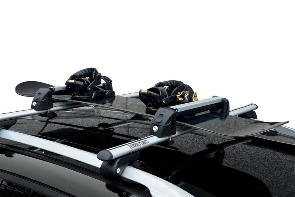 Крепление для лыж на крышу автомобиля - подбираем багажник правильно