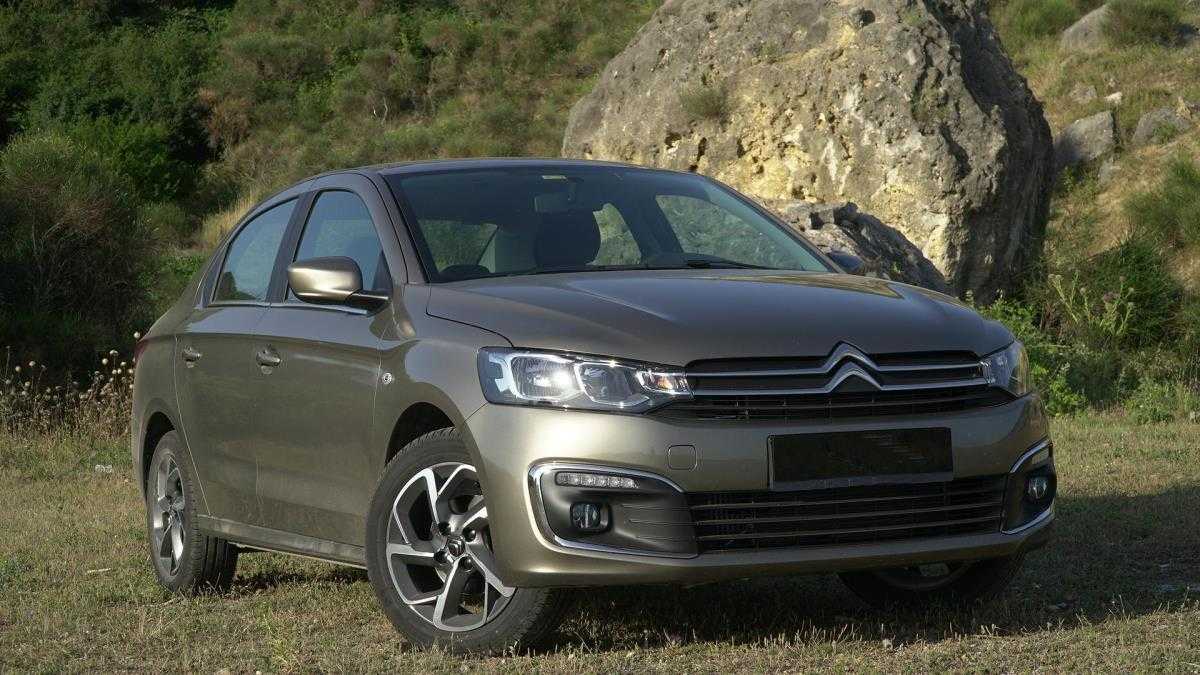 Расположение предохранителей и реле peugeot 206