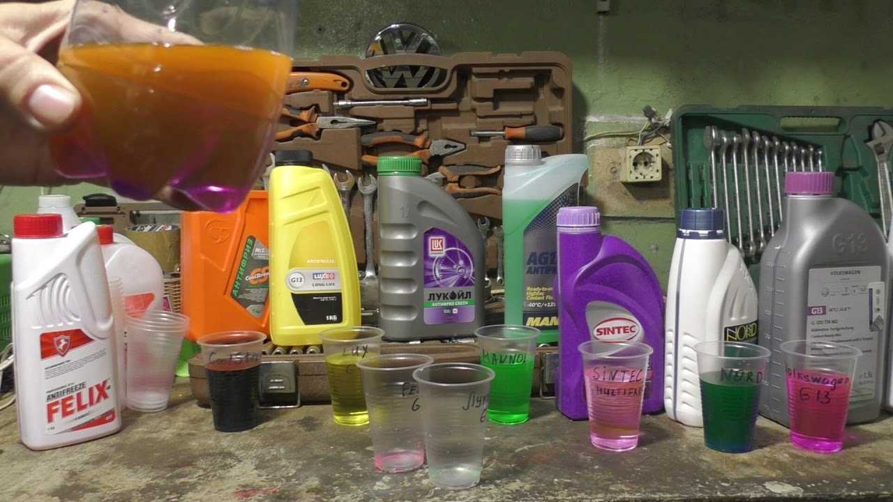 Чем отличается тосол от антифриза и можно ли их смешивать?