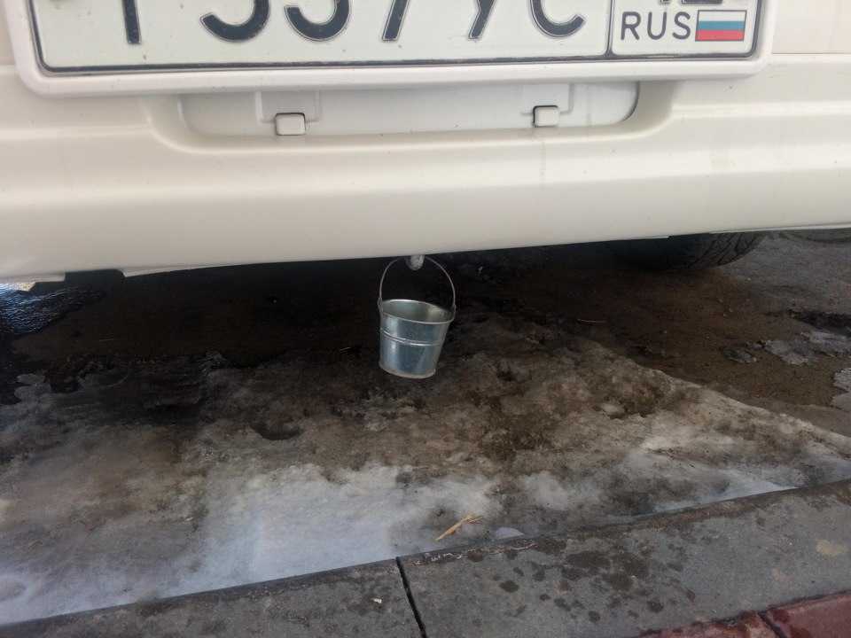 Прицепное устройство для прицепа, сцепная головка для легкового