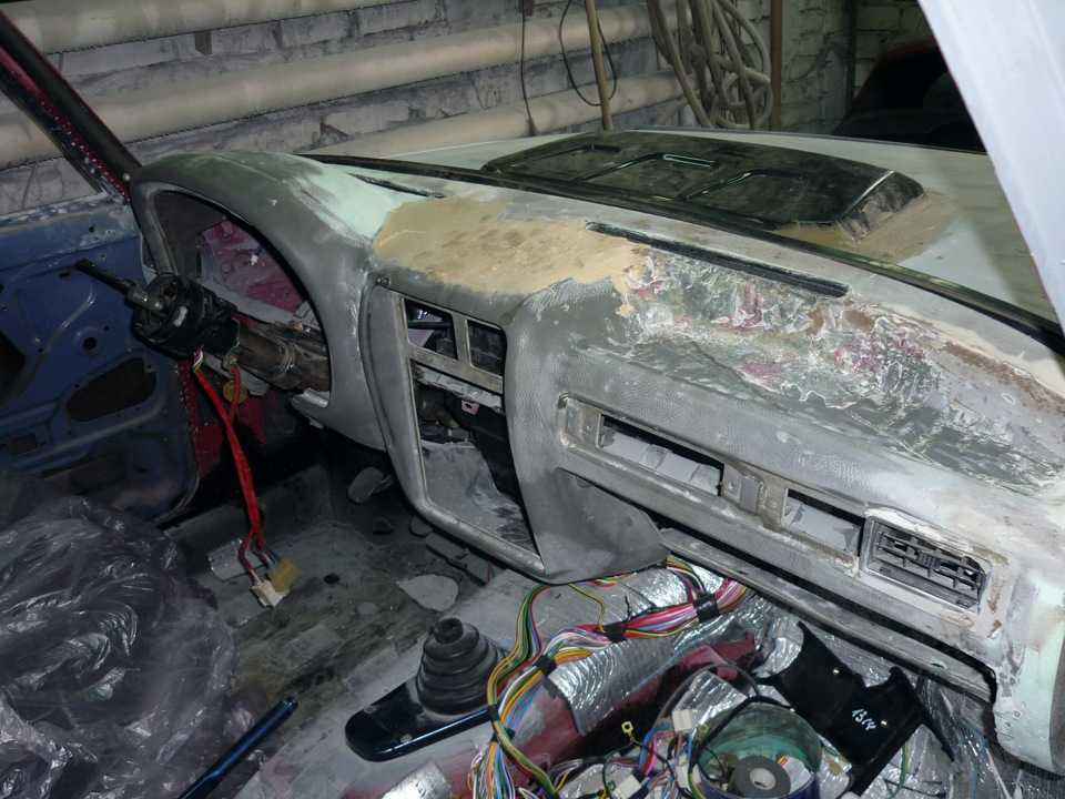 Какая торпеда подойдет на ваз 2107? когда хочется комфорта. панель на автомобиль ваз 2107: какую можно поставить?